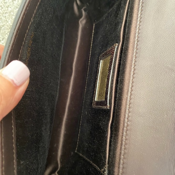 Authentic YSL Saint Laurent large python clutch handbag - Picture 7 of 9